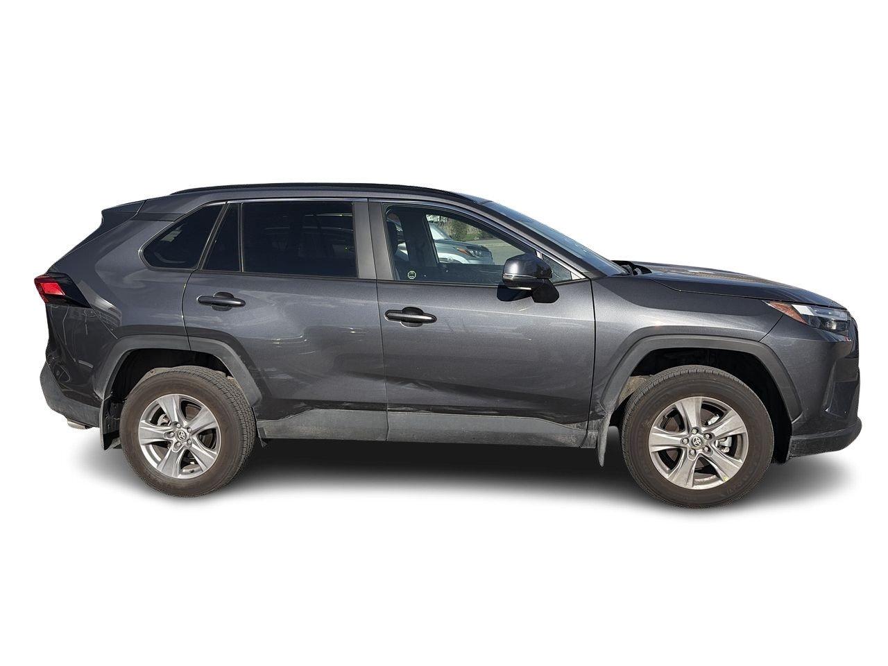 2025 Toyota RAV4 XLE AWD 6.95%TCUV   CLOTH   SUNROOF   HEAT STEER Photo