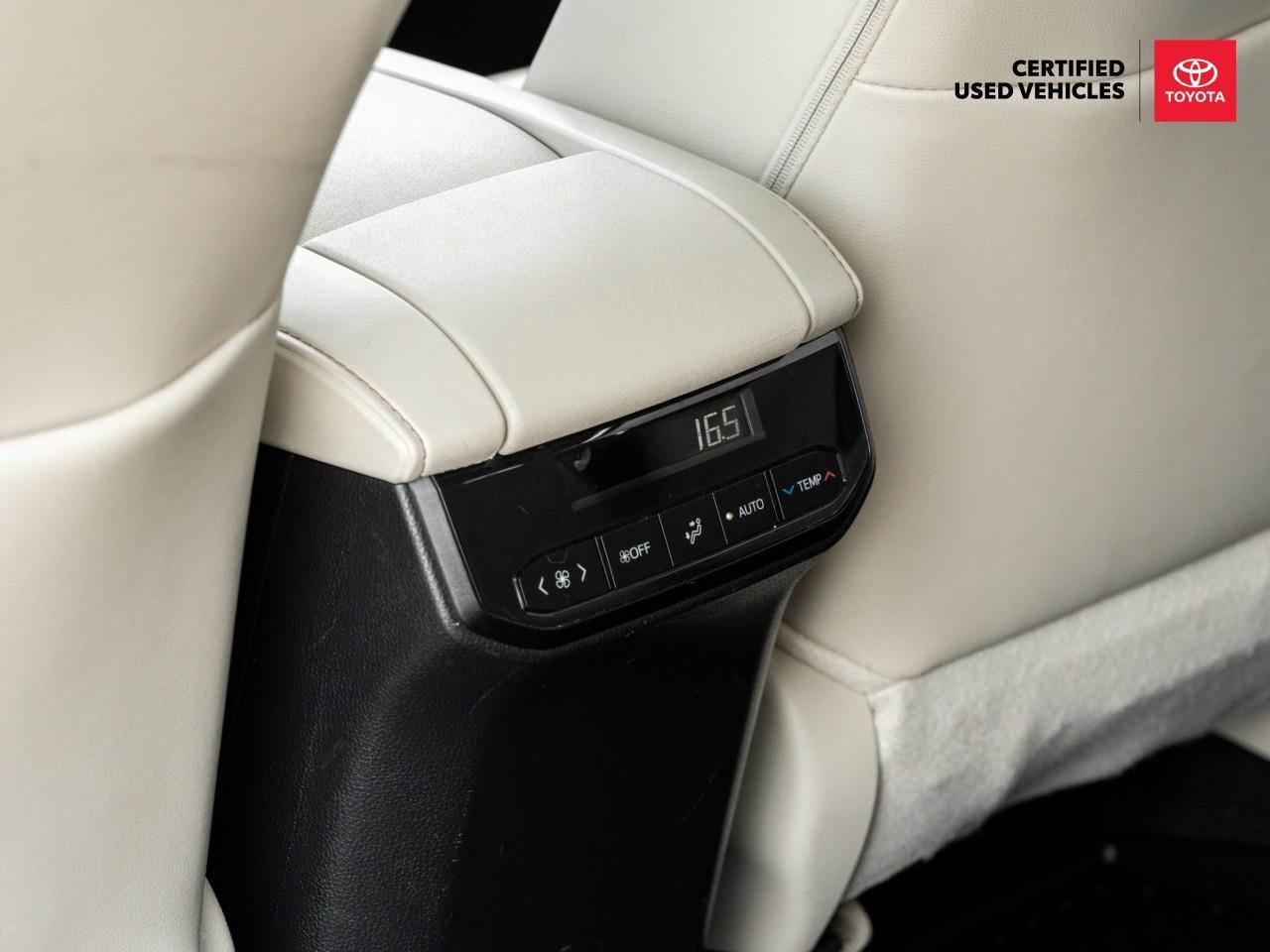 2024 Toyota Highlander XLE 4dr All-wheel Drive Photo
