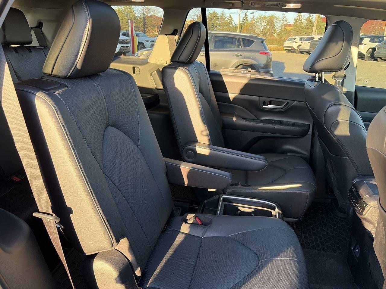 2026 Toyota Grand Highlander LIMITED AWD 6.95%TCUV   LEATHER   PANO SUNROOF   H Photo