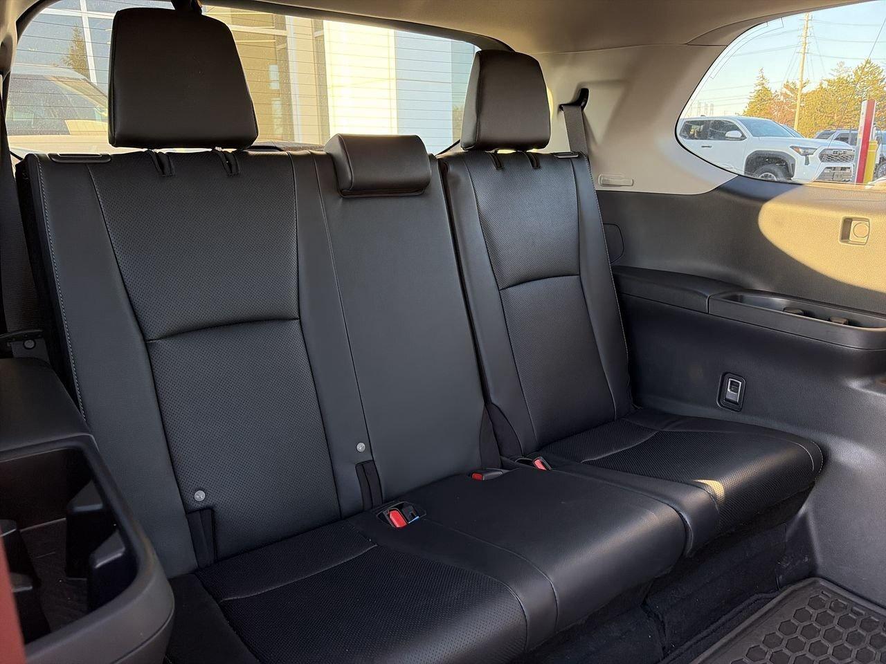 2026 Toyota Grand Highlander LIMITED AWD 6.95%TCUV   LEATHER   PANO SUNROOF   H Photo