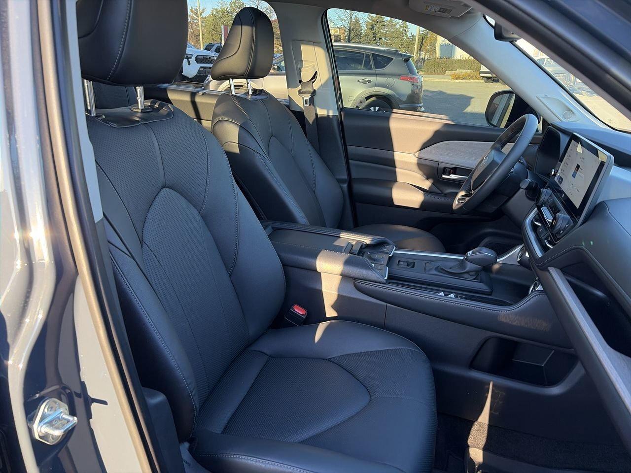 2026 Toyota Grand Highlander LIMITED AWD 6.95%TCUV   LEATHER   PANO SUNROOF   H Photo