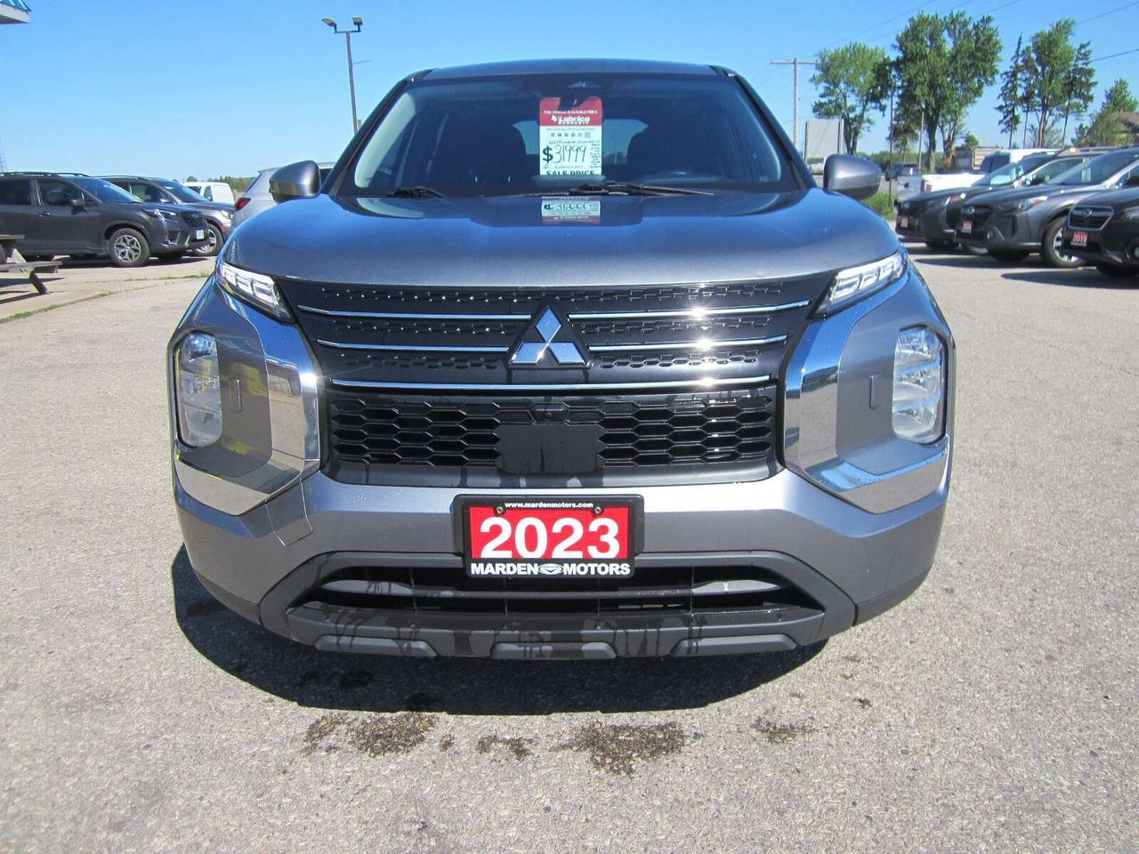 2023 Mitsubishi Outlander ES S-AWC PHEV NO ACCIDENTS! 1 PRICE ONLY! NO FEES! Photo