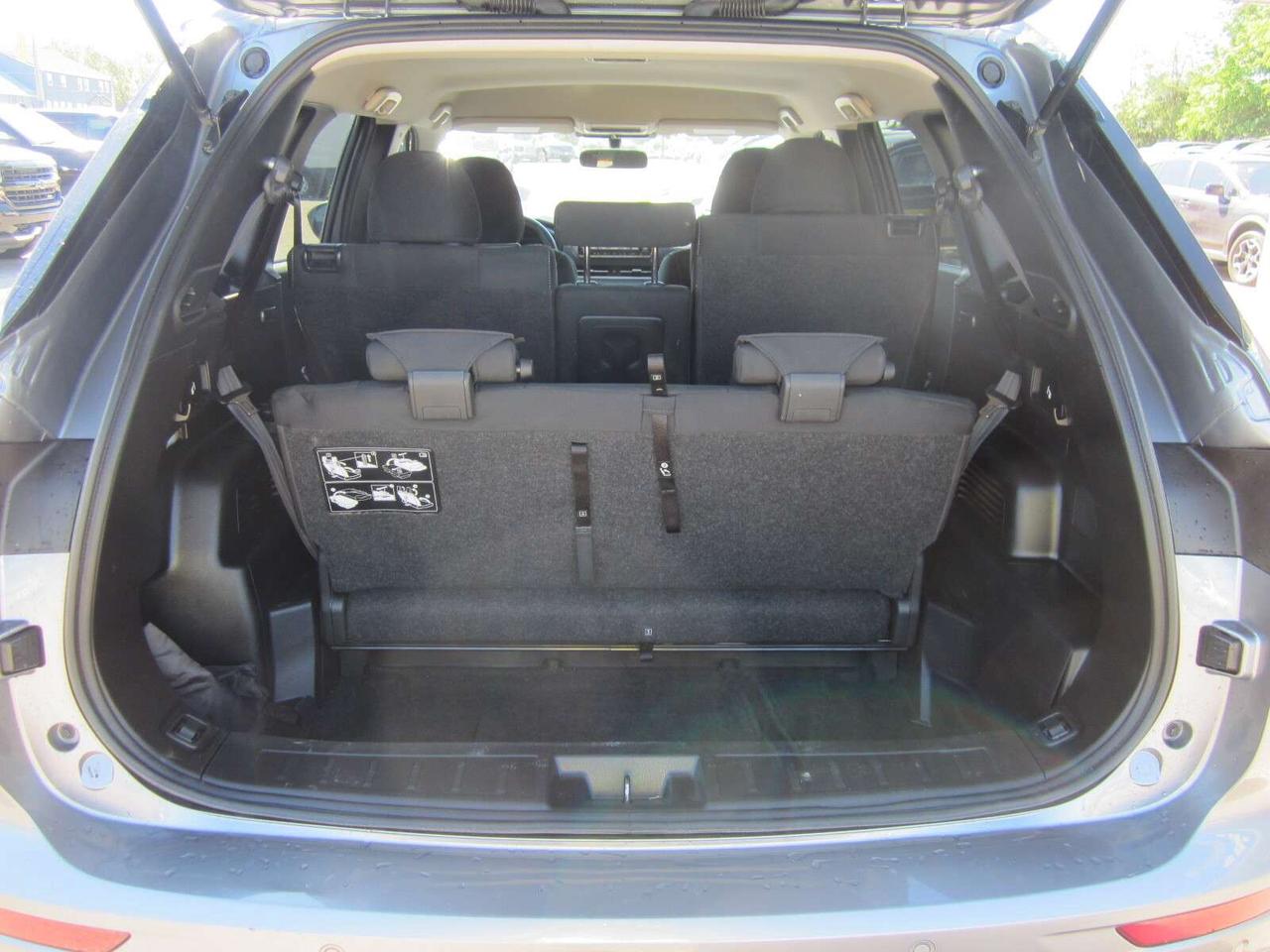 2023 Mitsubishi Outlander ES S-AWC PHEV NO ACCIDENTS! 1 PRICE ONLY! NO FEES! Photo