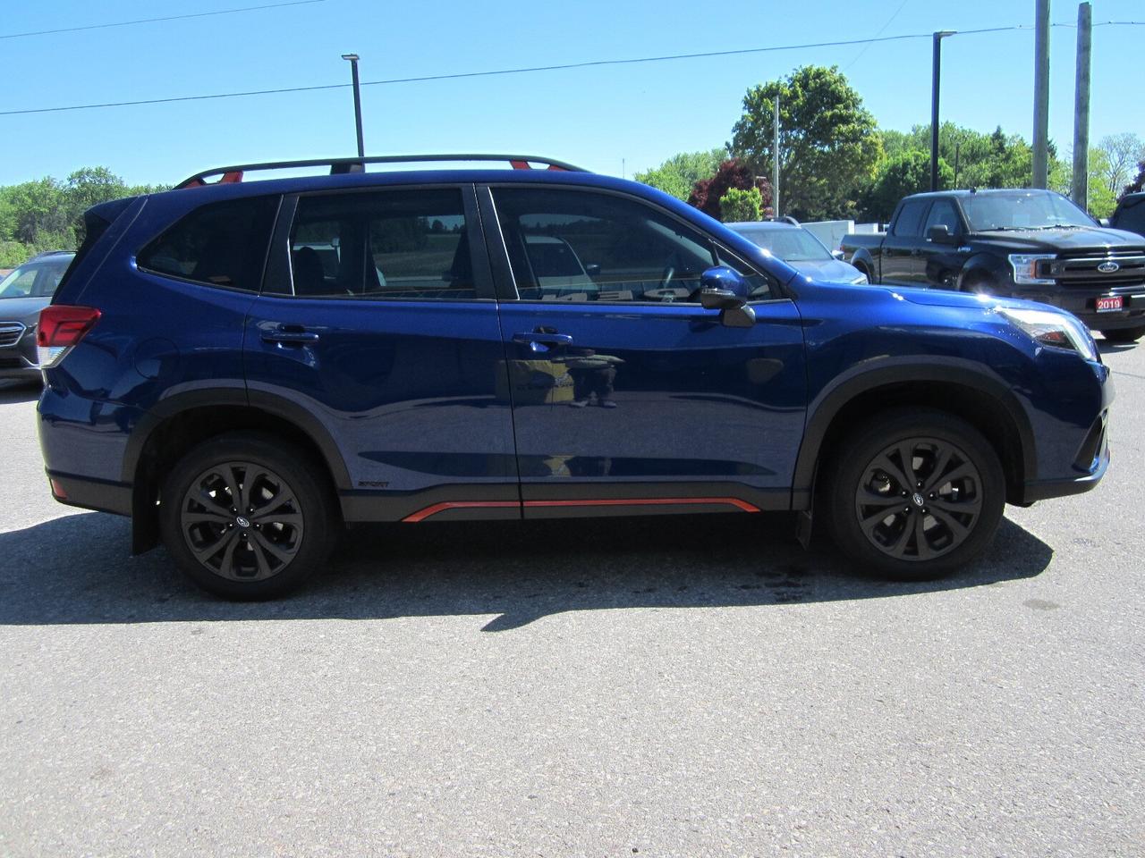 2023 Subaru Forester Sport PANO SUNROOF ONE OWNER NO ACCIDENTS Photo