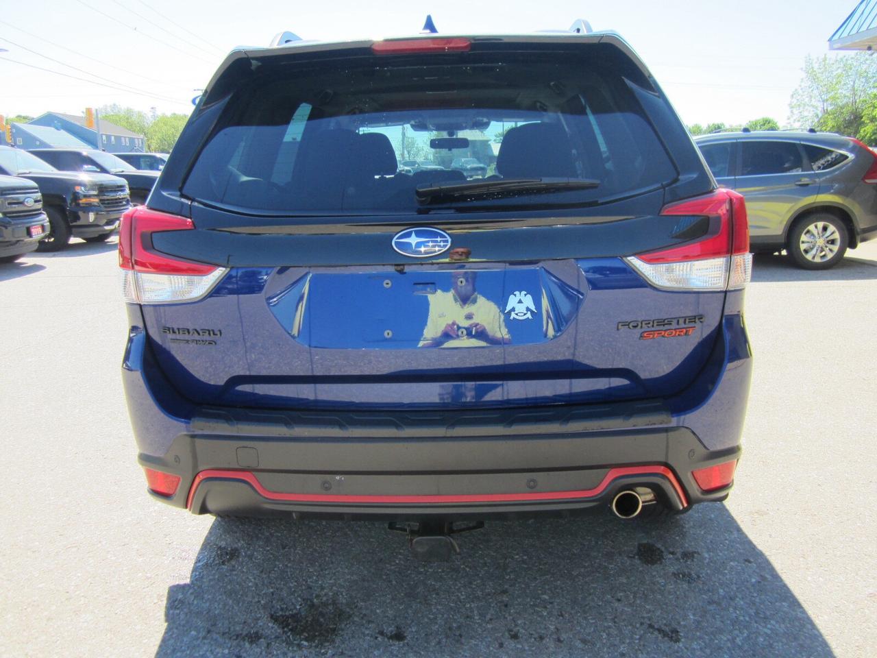2023 Subaru Forester Sport PANO SUNROOF ONE OWNER NO ACCIDENTS Photo