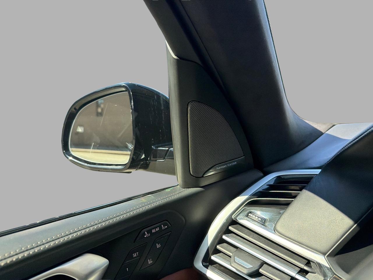 2020 BMW X7 XDrive40i M Sport No Accidents 6 Seats Captain Photo