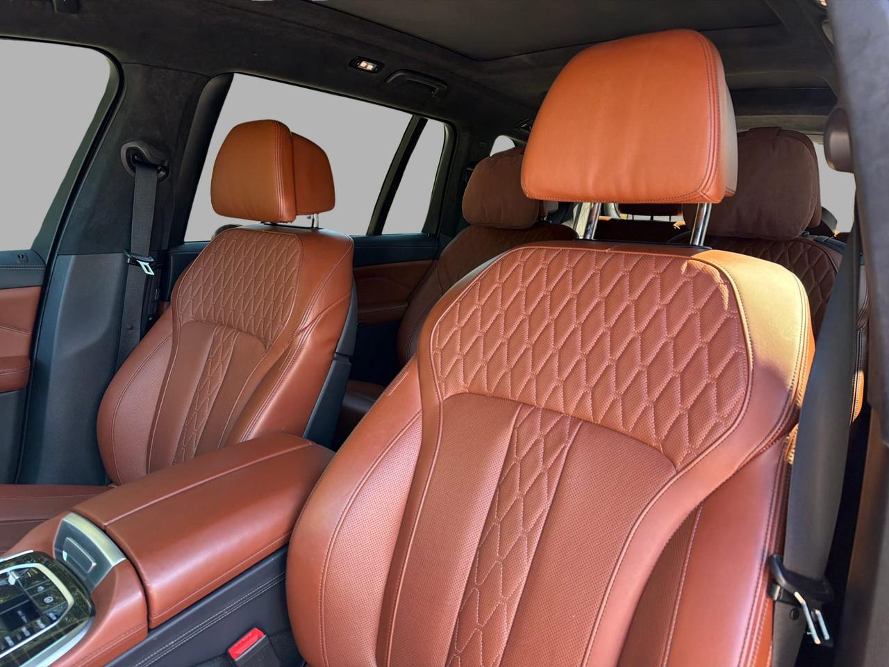 2020 BMW X7 XDrive40i M Sport No Accidents 6 Seats Captain Photo