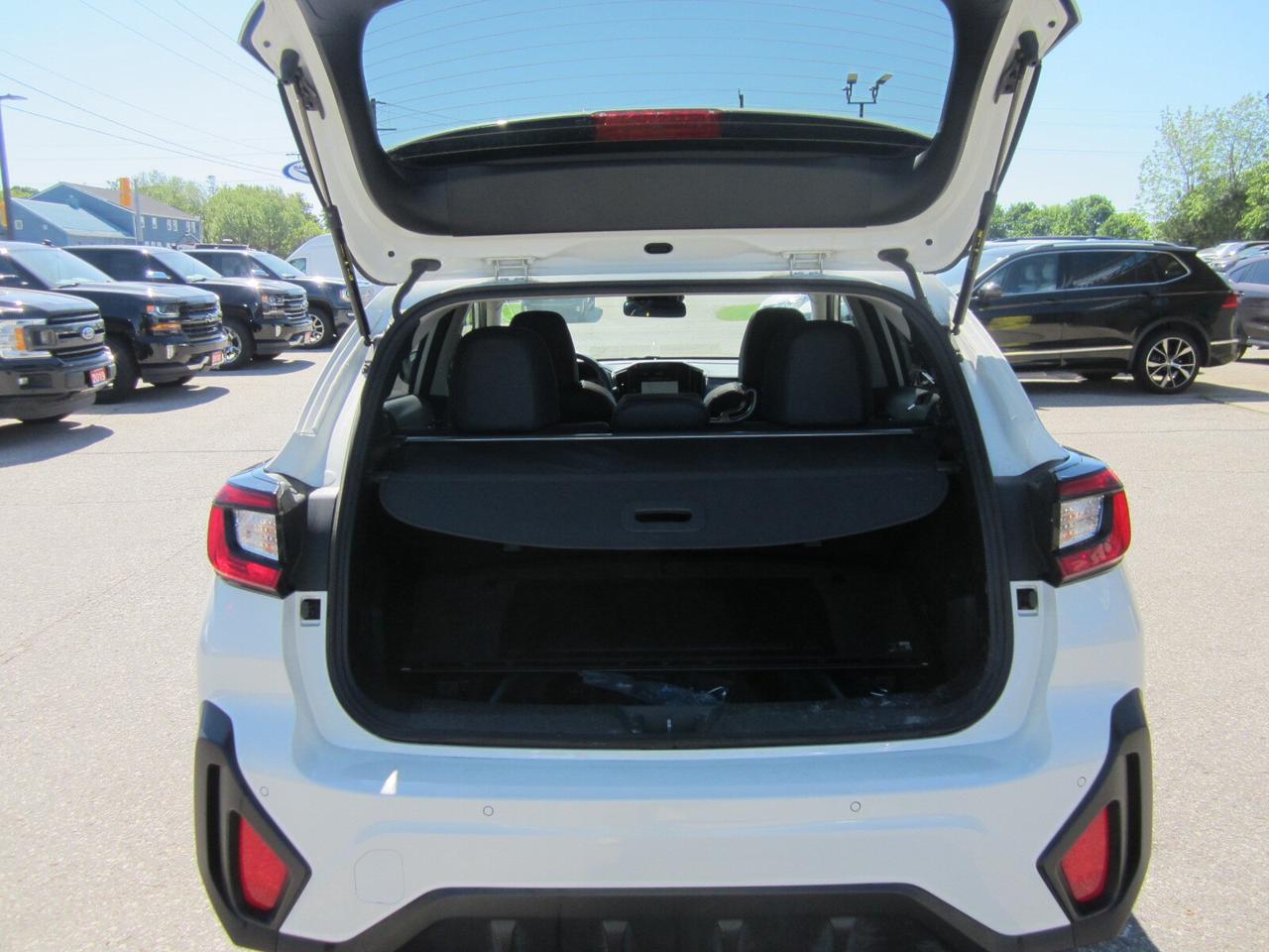 2024 Subaru Crosstrek Limited AWD LOADED ONE OWNER NO ACCIDENTS Photo