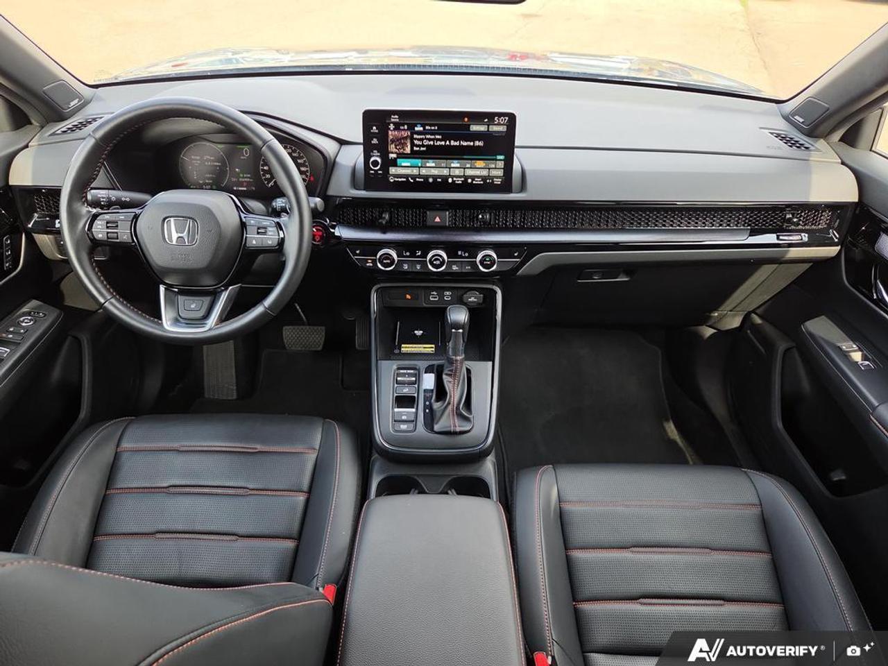 2024 Honda CR-V Hybrid Touring AWD   LEATHER   NO CLAIMS   SUNROOF Photo