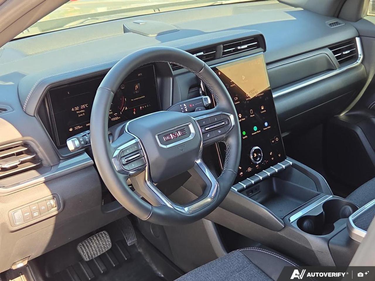 2026 GMC Terrain Elevation AWD   LOW KM   NO CLAIMS   TECH PKG Photo