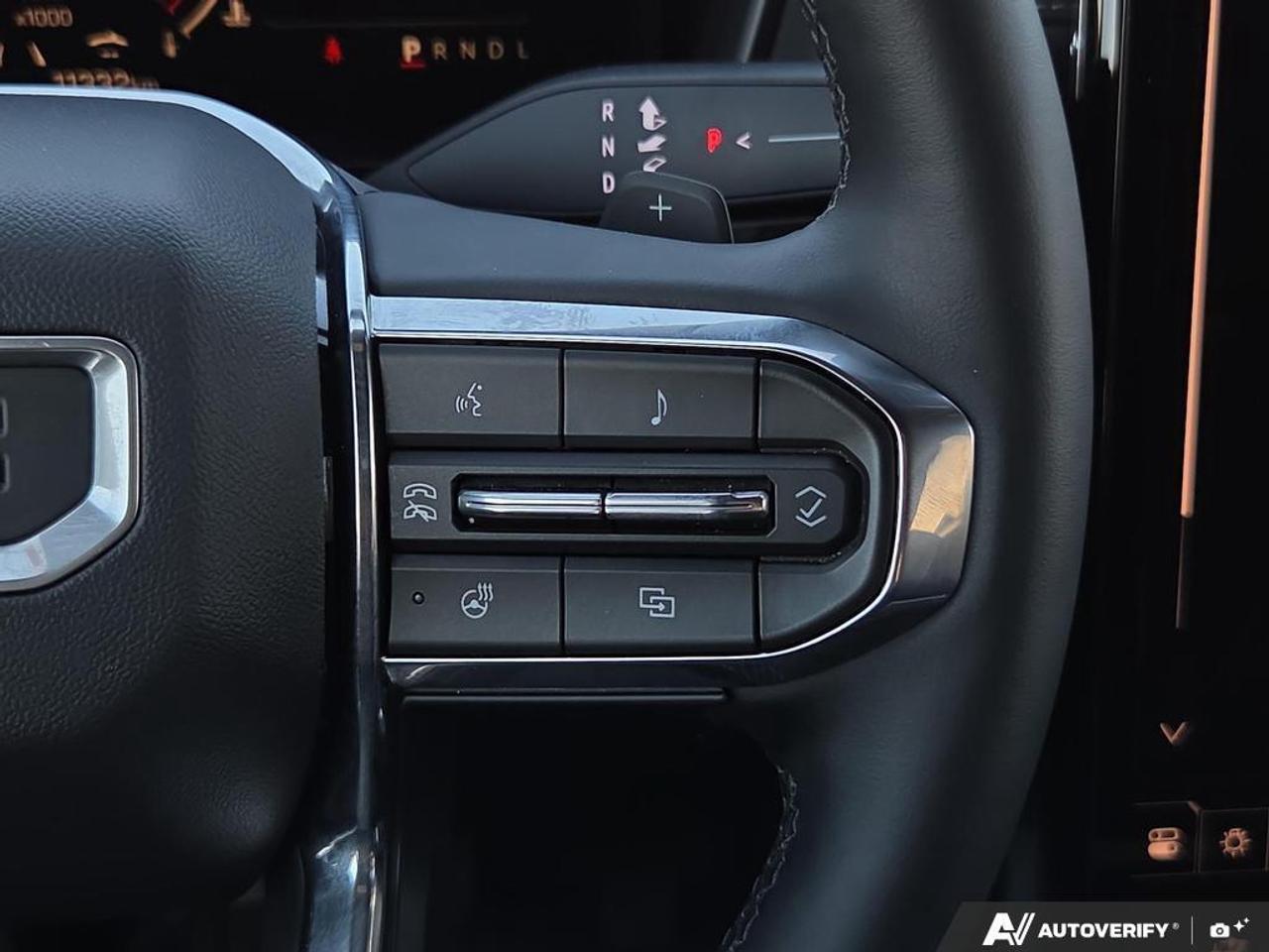 2026 GMC Terrain Elevation AWD   LOW KM   NO CLAIMS   TECH PKG Photo