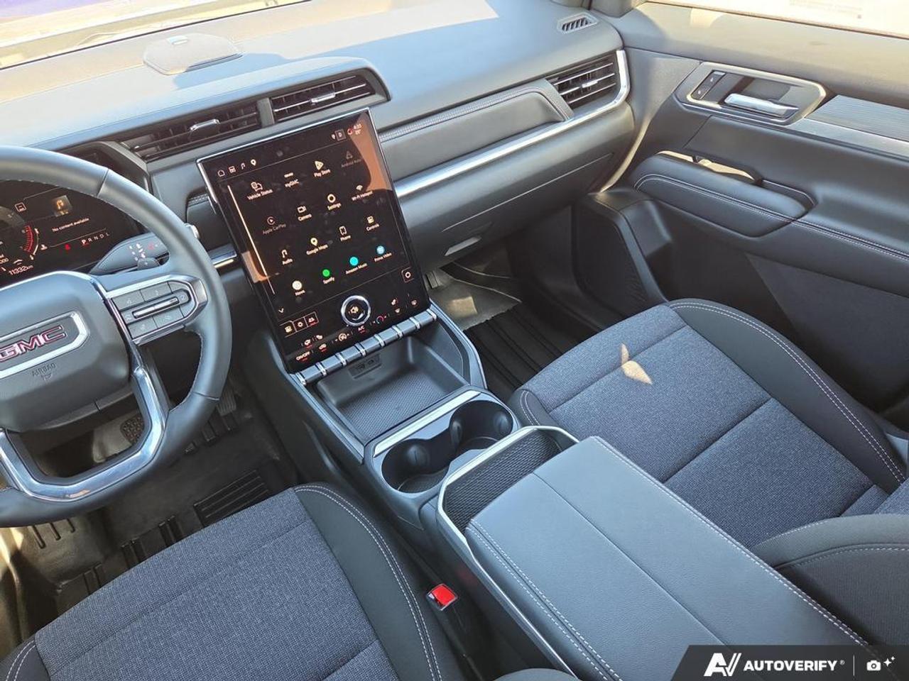 2026 GMC Terrain Elevation AWD   LOW KM   NO CLAIMS   TECH PKG Photo