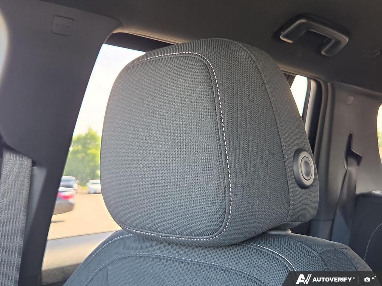 2026 GMC Terrain Elevation AWD   LOW KM   NO CLAIMS   TECH PKG Photo