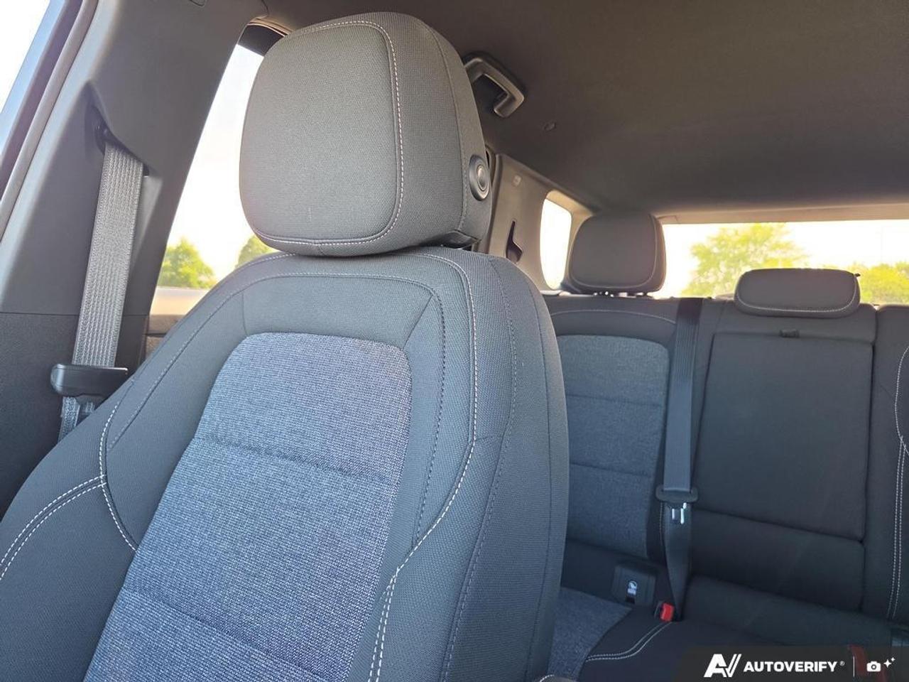 2026 GMC Terrain Elevation AWD   LOW KM   NO CLAIMS   TECH PKG Photo