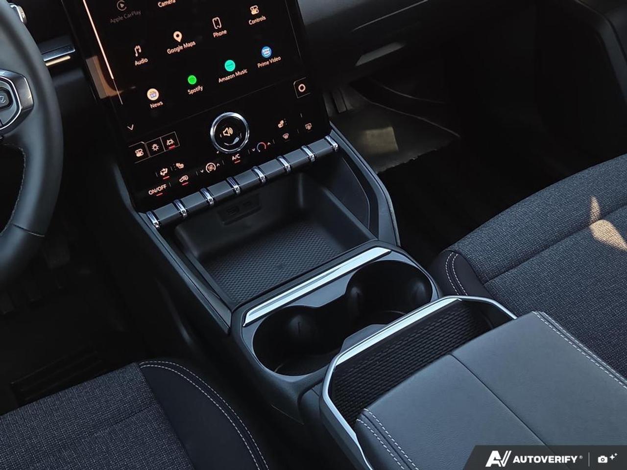 2026 GMC Terrain Elevation AWD   LOW KM   NO CLAIMS   TECH PKG Photo