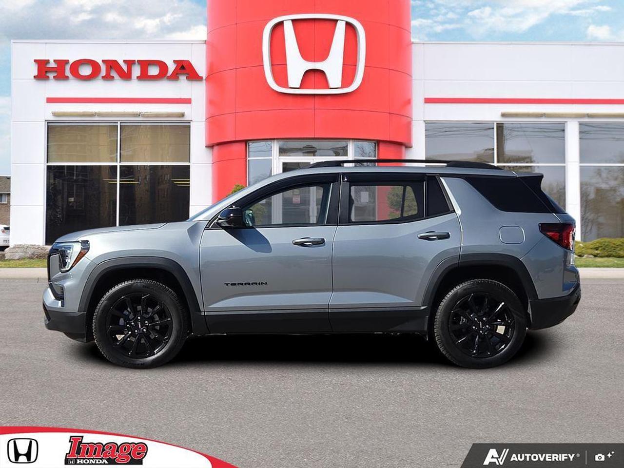 2026 GMC Terrain Elevation AWD   LOW KM   NO CLAIMS   TECH PKG Photo