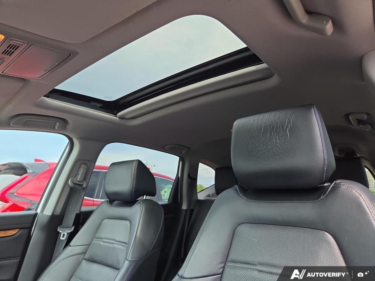 2019 Honda CR-V EX-L AWD   LEATHER   SUNROOF   NO CLAIMS Photo