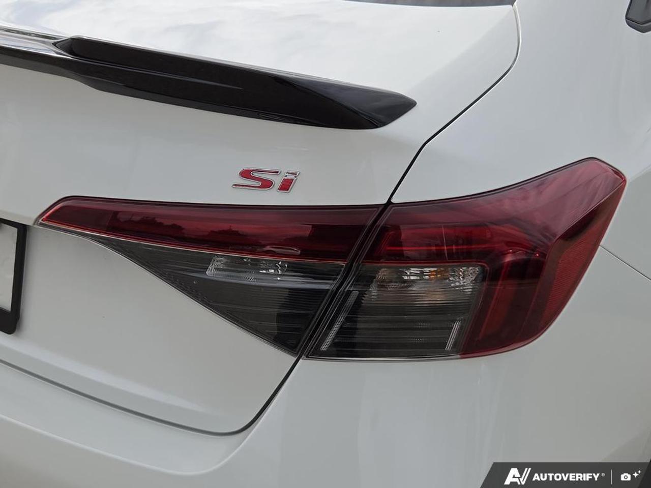 2025 Honda Civic Si Sedan NO CLAIMS   ONE OWNER   BOSE   SUNROOF Photo