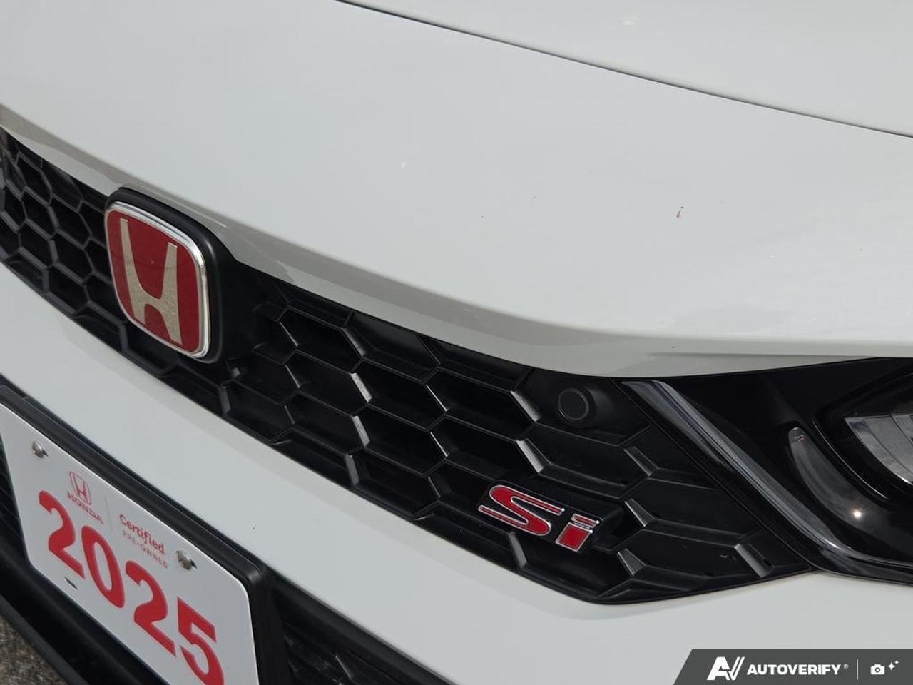 2025 Honda Civic Si Sedan NO CLAIMS   ONE OWNER   BOSE   SUNROOF Photo