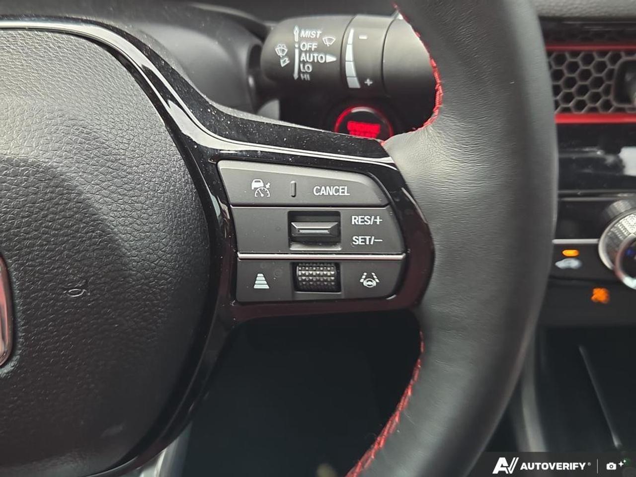 2025 Honda Civic Si Sedan NO CLAIMS   ONE OWNER   BOSE   SUNROOF Photo