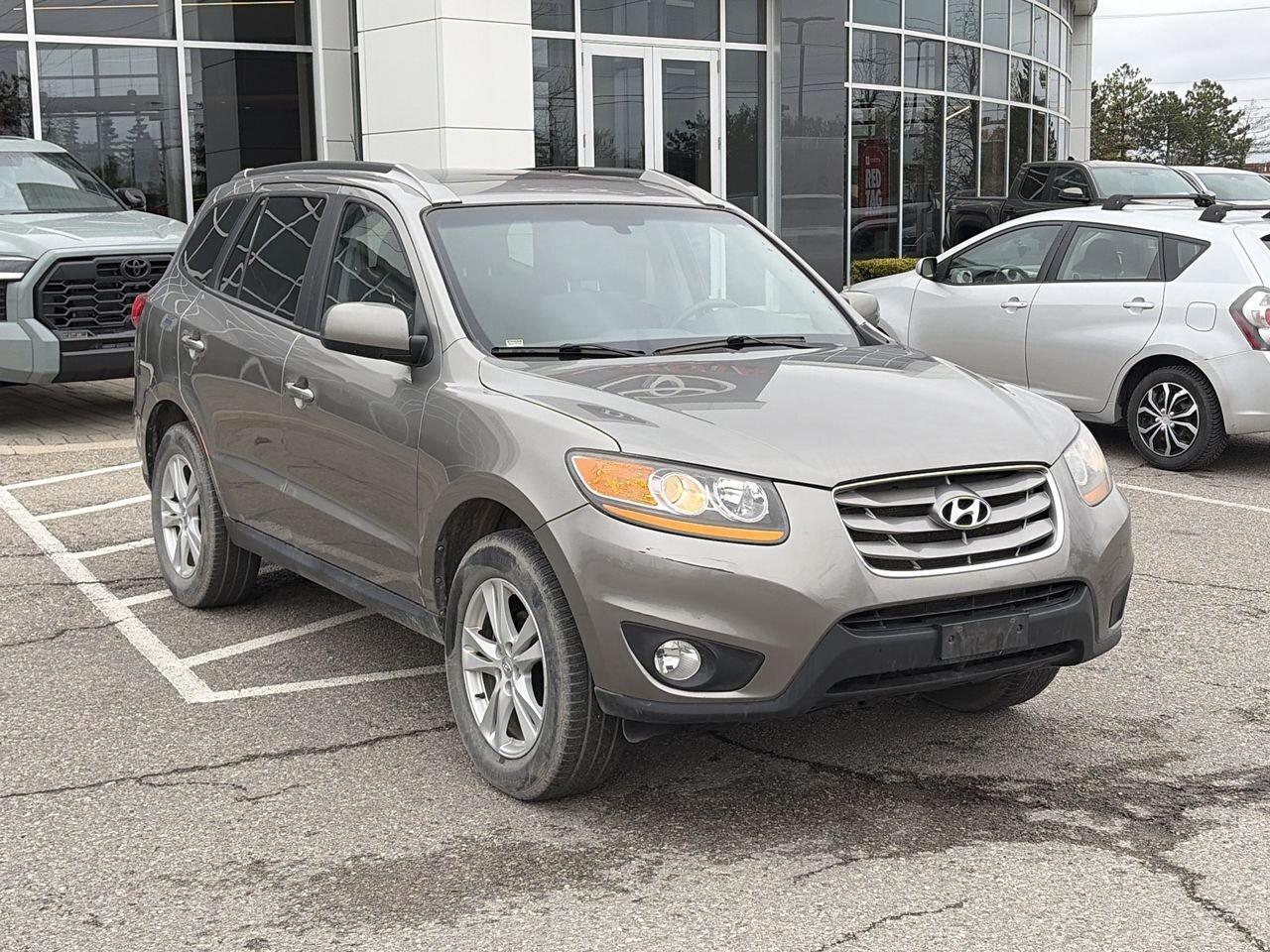 2011 Hyundai Santa Fe GL 2.4L at AWD SOLD AS/IS   PREMIUM PKG   SUNROOF Photo2