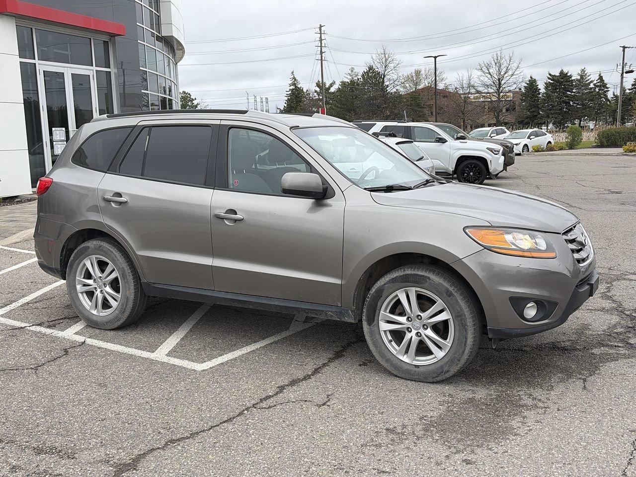 2011 Hyundai Santa Fe GL 2.4L at AWD SOLD AS/IS   PREMIUM PKG   SUNROOF Photo