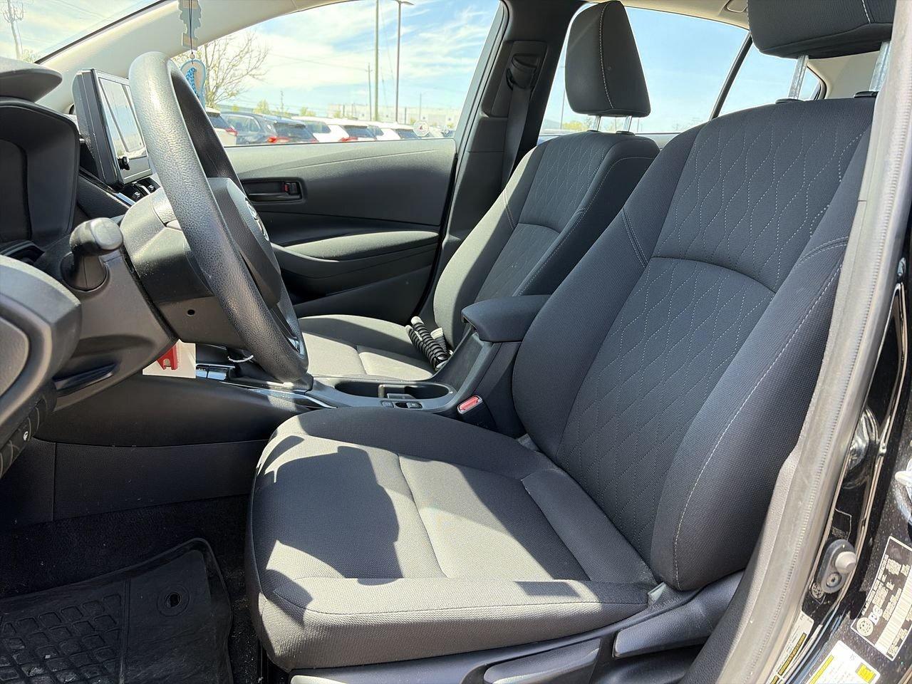 2024 Toyota Corolla LE CVT 6.95%TCUV   CLOTH   WIRELESS CARPLAY/ANDRIO Photo