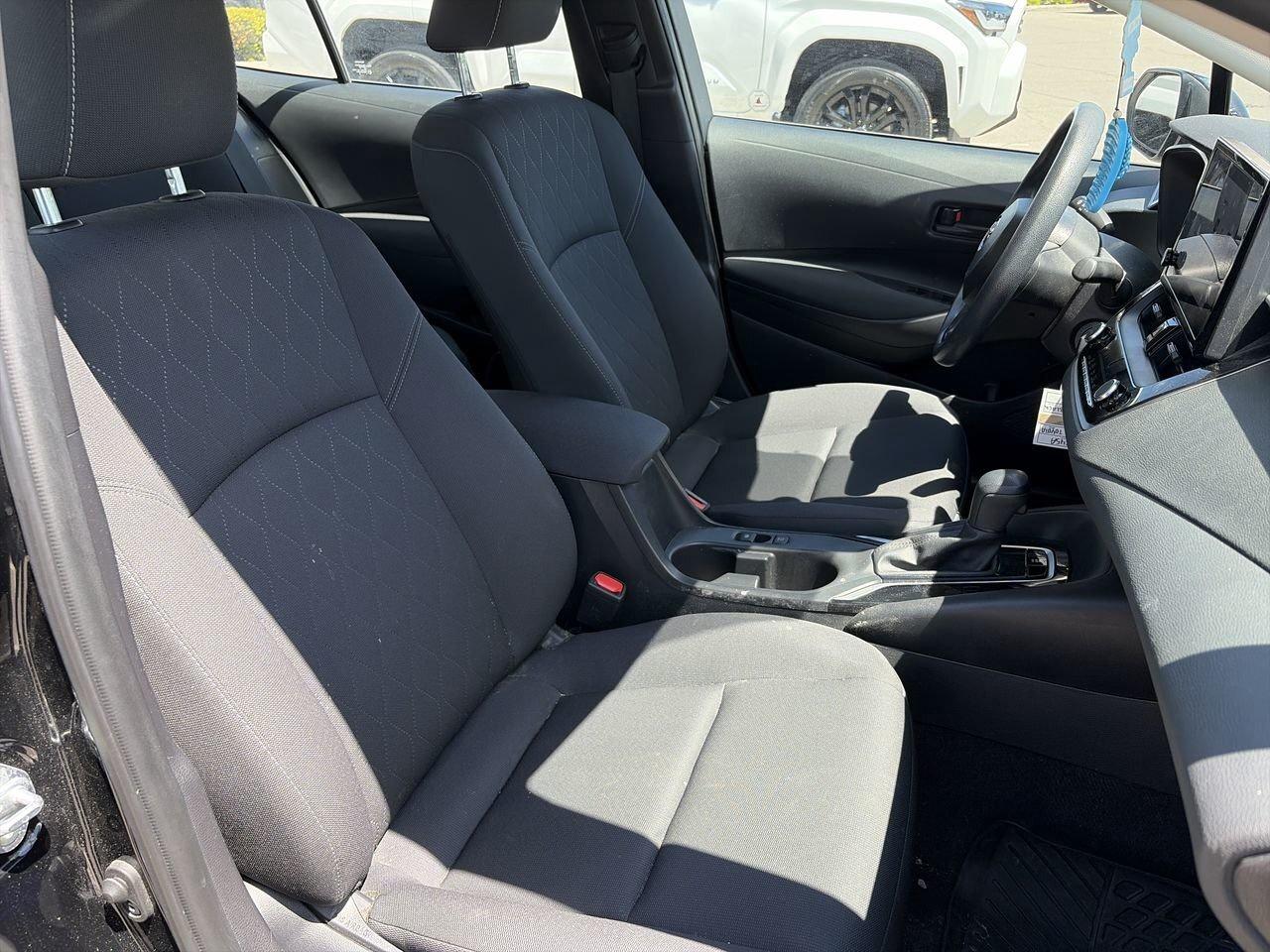 2024 Toyota Corolla LE CVT 6.95%TCUV   CLOTH   WIRELESS CARPLAY/ANDRIO Photo