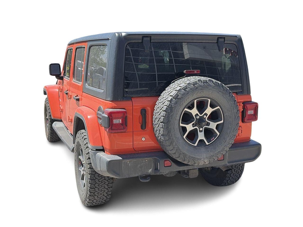2018 Jeep Wrangler Jl Unlimited Sahara 4X4 V6 3.6L   TOW PKG   HEATED Photo