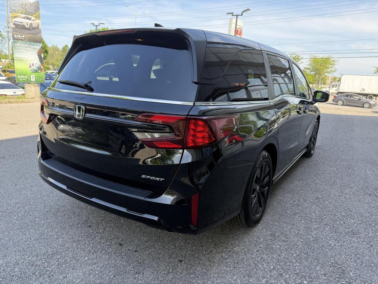 2025 Honda Odyssey Sport Auto Photo4