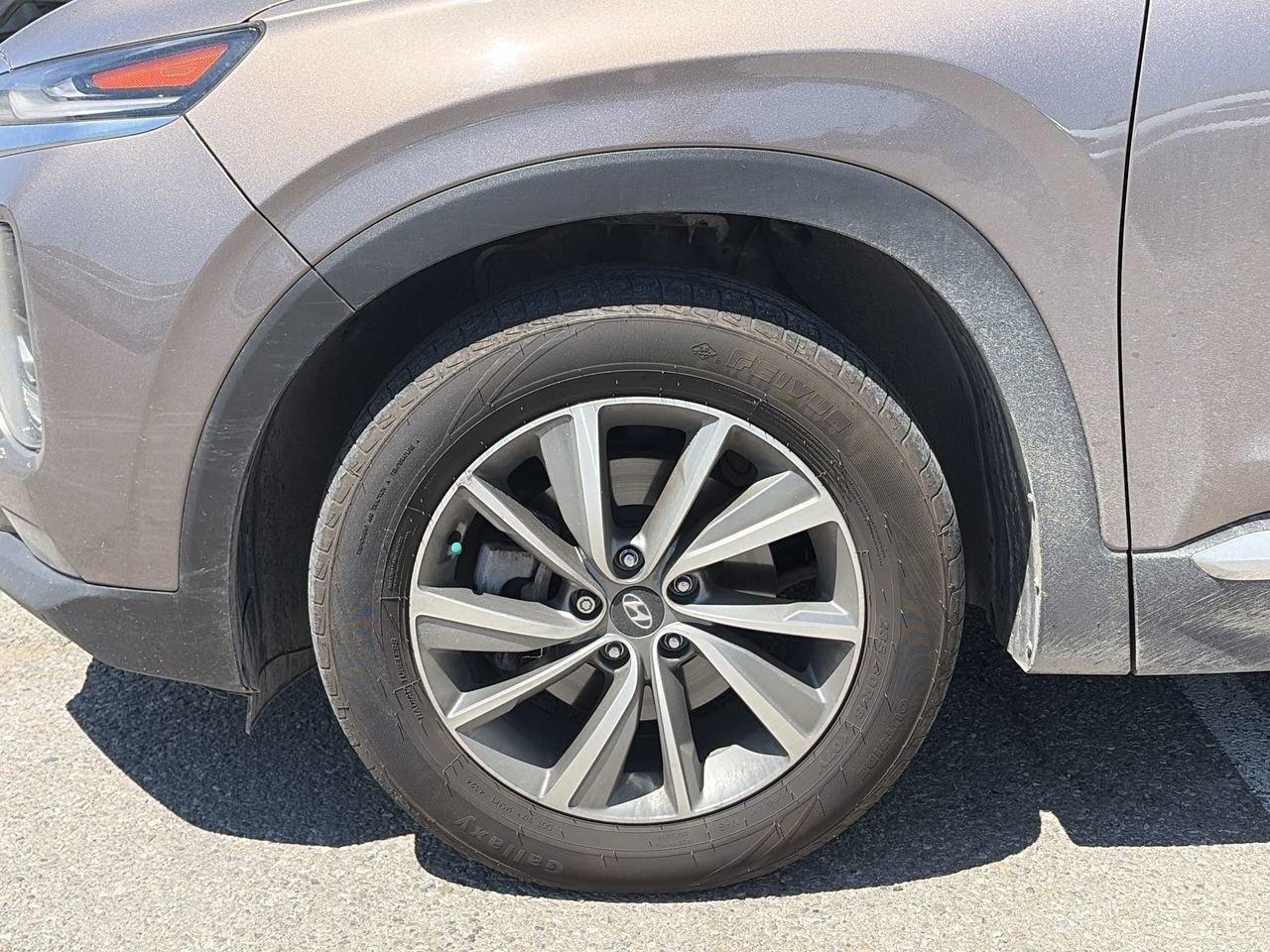 2020 Hyundai Santa Fe Preferred AWD 2.4L Sun and Leather LEATHER   PANOR Photo