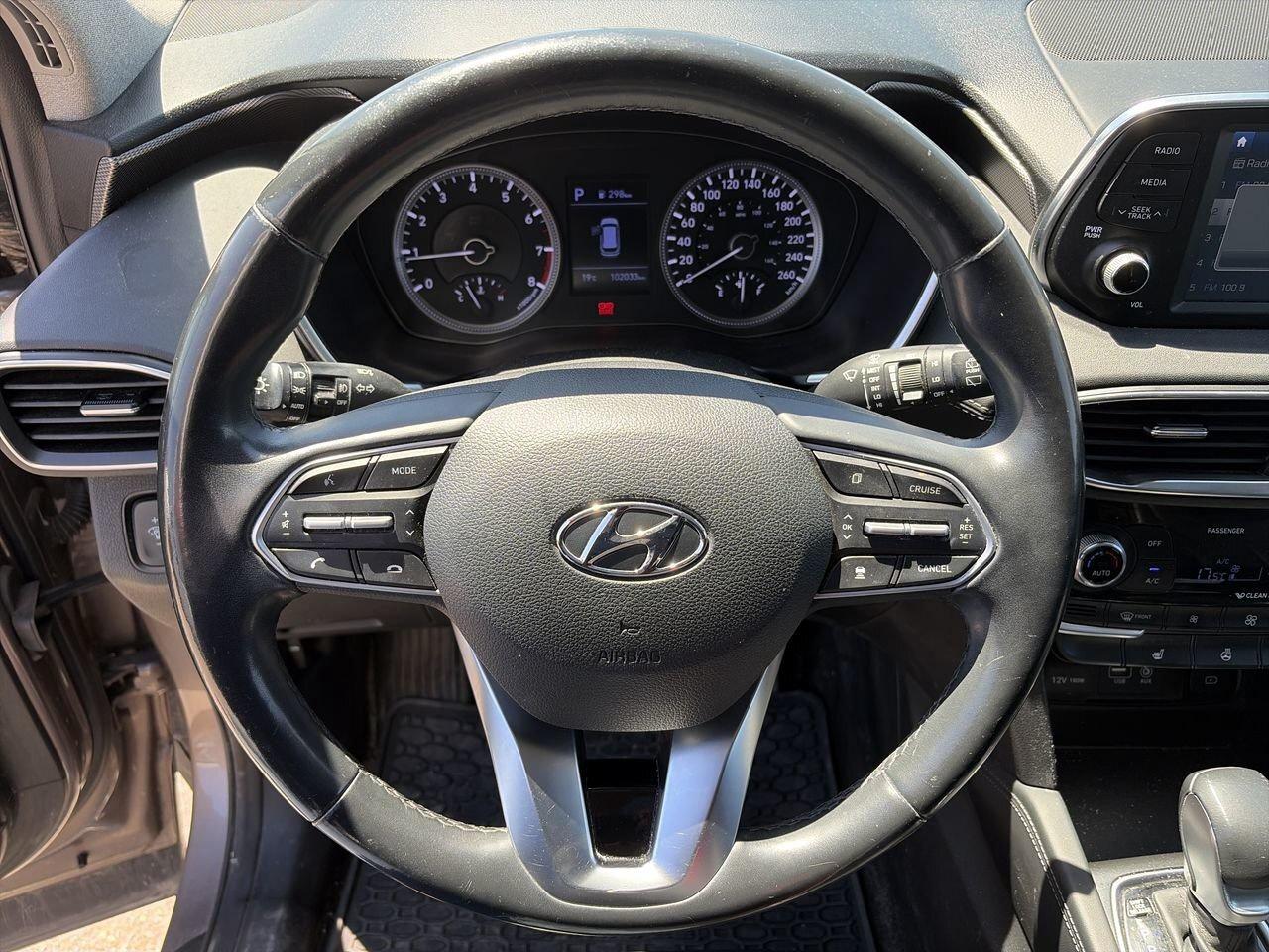 2020 Hyundai Santa Fe Preferred AWD 2.4L Sun and Leather LEATHER   PANOR Photo