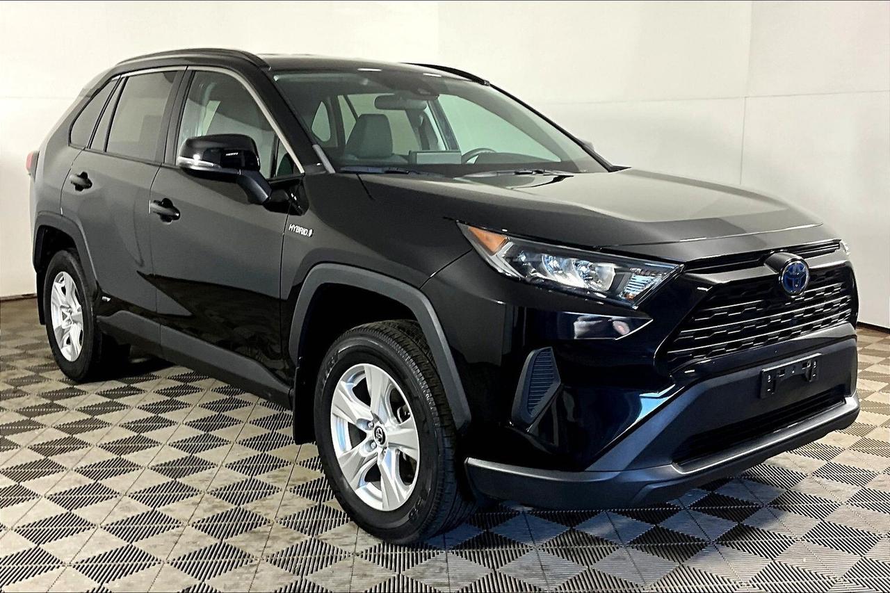 2020 Toyota RAV4 Hybrid LE AWD Photo