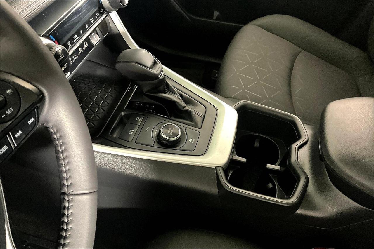 2023 Toyota RAV4 Hybrid XLE AWD Photo