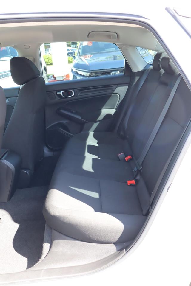 2022 Honda Civic LX 4dr Sedan Photo