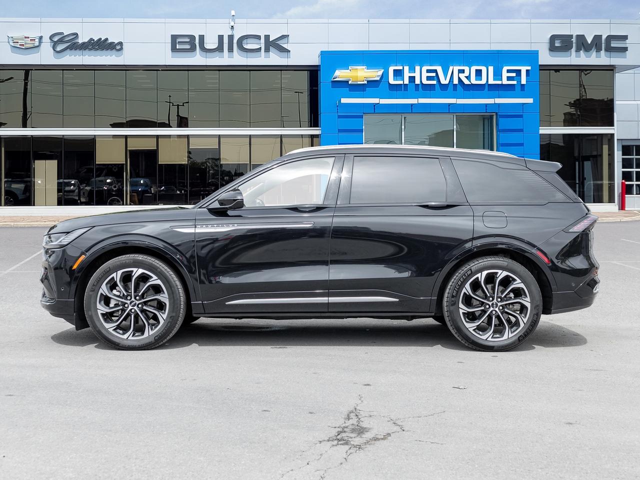 2024 Lincoln Nautilus AWD   Panoramic Roof   Revel   Heated & Vent Seats Photo