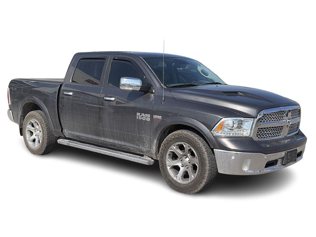 2016 RAM 1500 Laramie V8 HEMI (140.5 WB - 5.7 Box) SOLD AS/IS Photo
