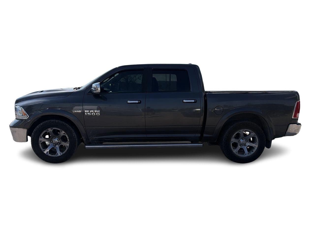 2016 RAM 1500 Laramie V8 HEMI (140.5 WB - 5.7 Box) SOLD AS/IS Photo