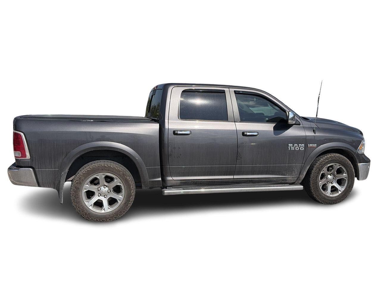 2016 RAM 1500 Laramie V8 HEMI (140.5 WB - 5.7 Box) SOLD AS/IS Photo