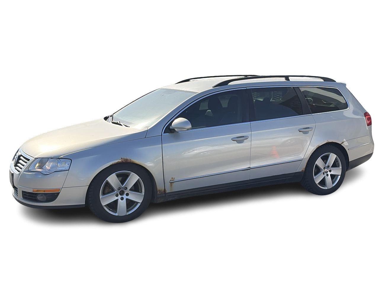 2010 Volkswagen Passat Wagon Comfortline 2.0T 6sp DSG Tip SOLD AS/IS   LEATHER Photo