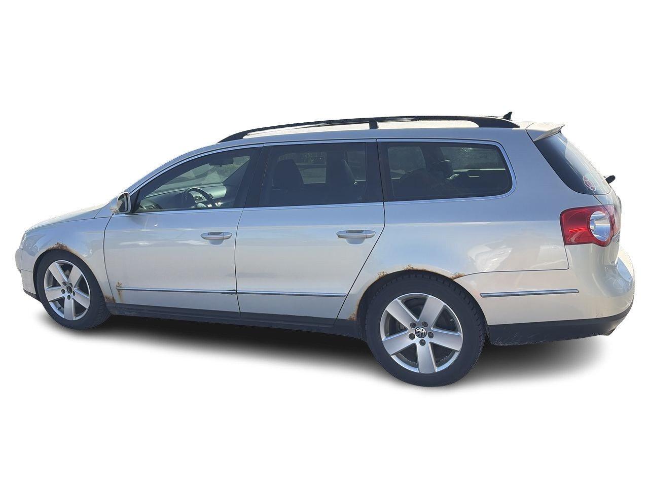 2010 Volkswagen Passat Wagon Comfortline 2.0T 6sp DSG Tip SOLD AS/IS   LEATHER Photo