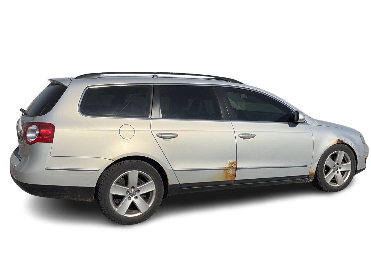 2010 Volkswagen Passat Wagon Comfortline 2.0T 6sp DSG Tip SOLD AS/IS   LEATHER Photo