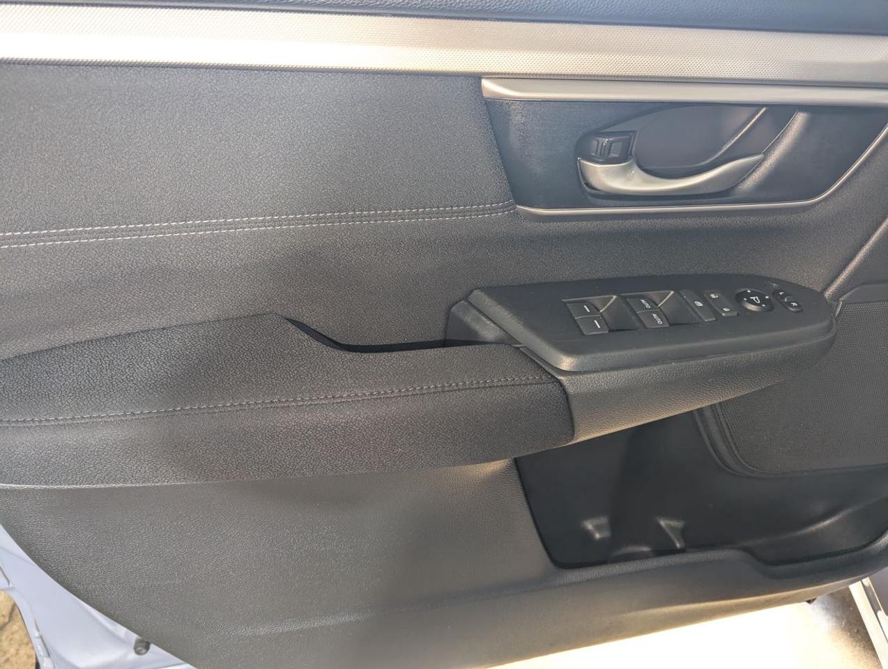 2020 Honda CR-V Sport AWD WITH LANE DEPARTURE!! Photo