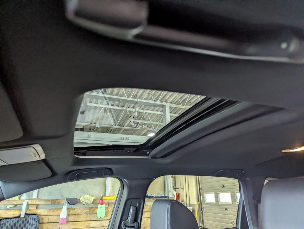 2020 Honda CR-V Sport AWD WITH LANE DEPARTURE!! Photo