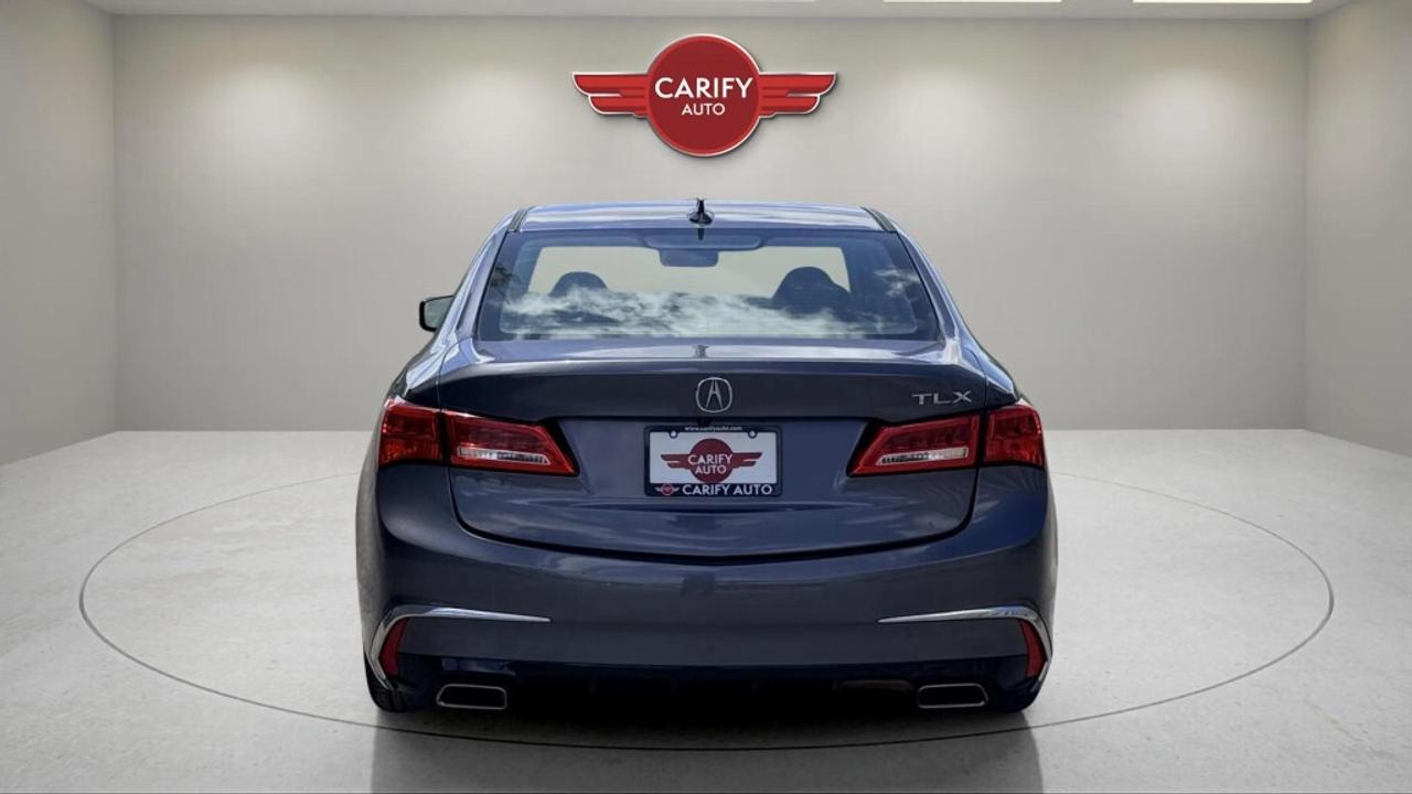 2018 Acura TLX Tech Sedan Photo