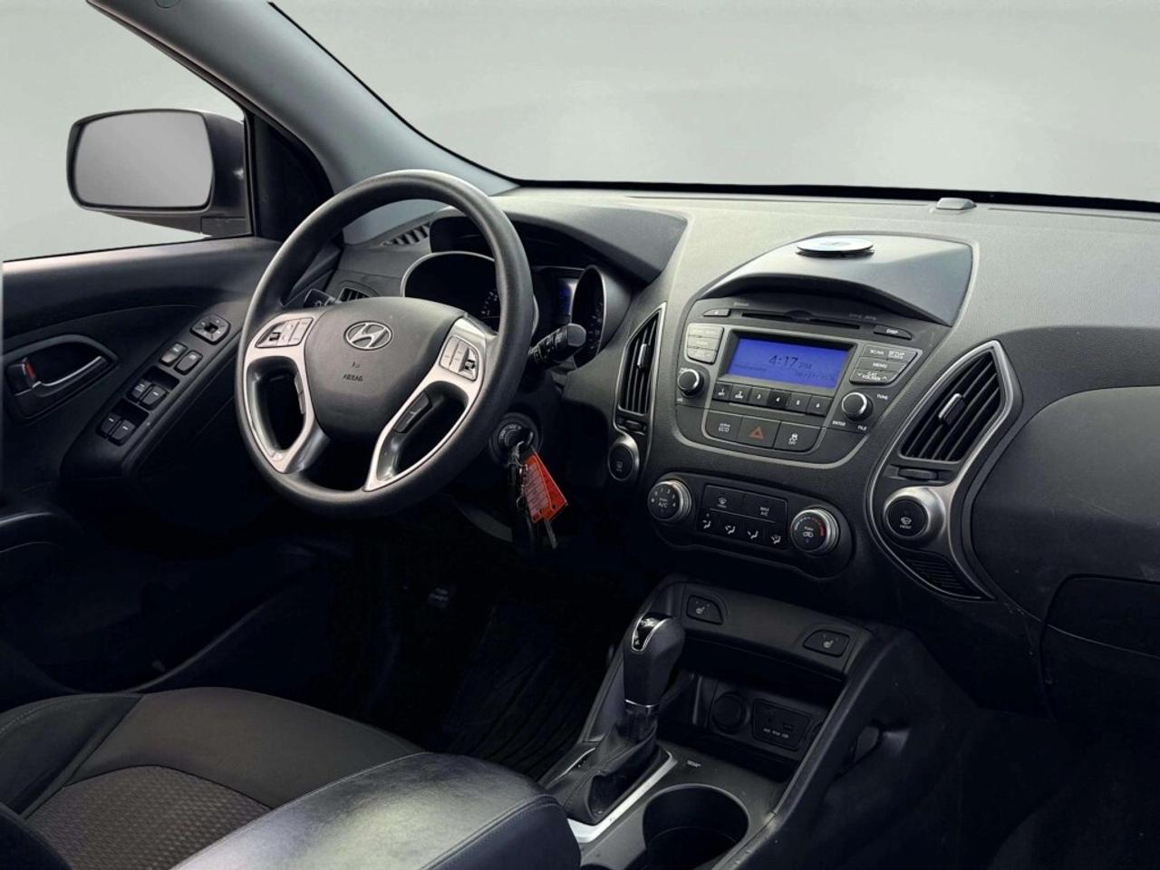 2015 Hyundai Tucson GL Photo