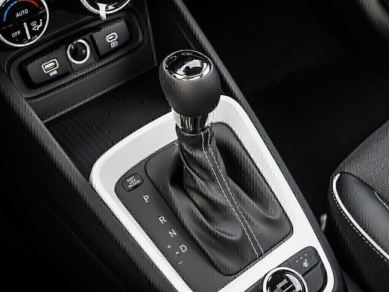 2026 Hyundai Venue Ultimate IVT w/Denim Interior Photo