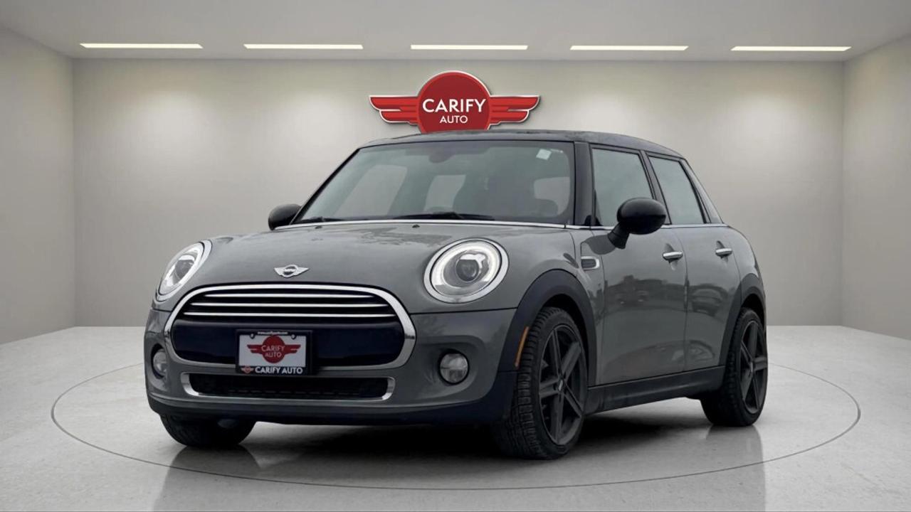 2017 MINI Cooper Hardtop 5DR Photo0