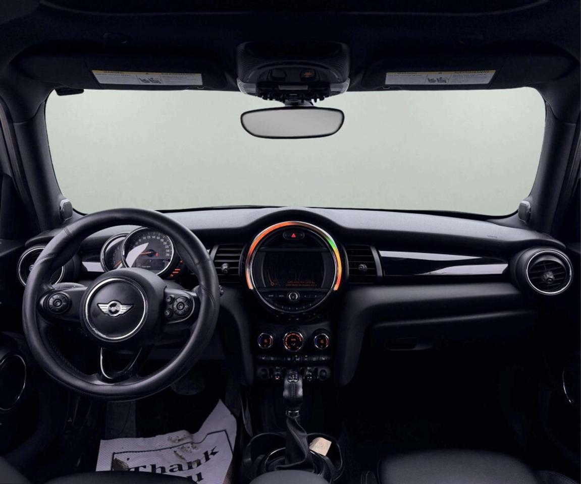 2017 MINI Cooper Hardtop 5DR Photo