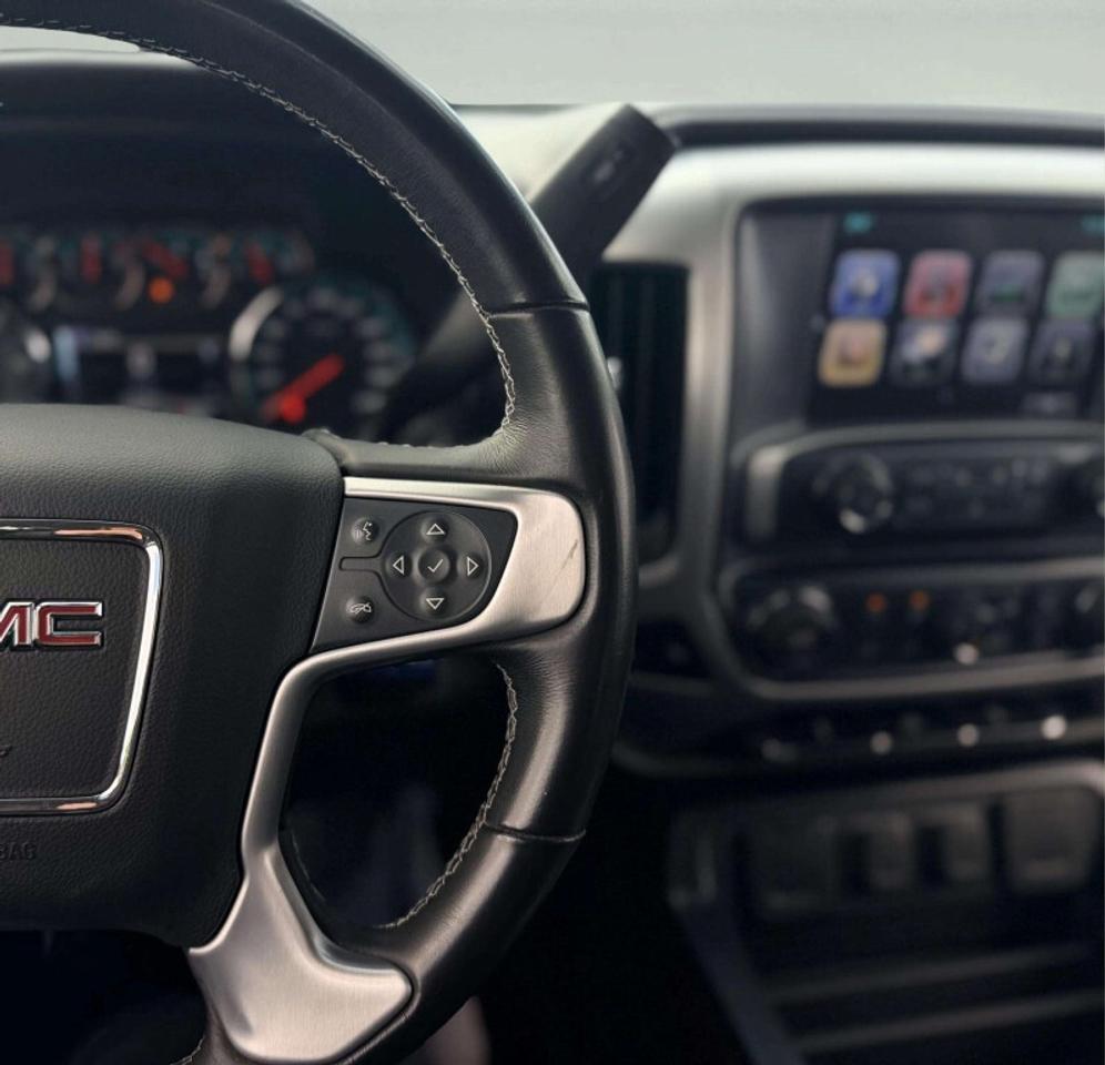 2017 GMC Sierra 1500 4WD Crew Cab 153.0 SLE Photo